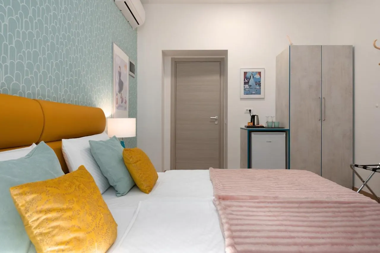 Polesana Rooms Pula Croatia