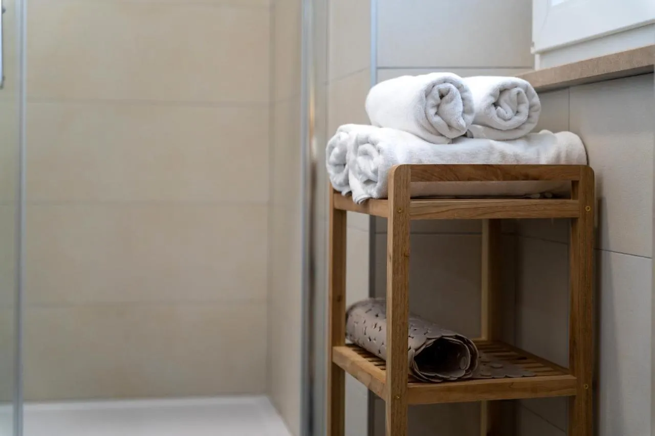 Polesana Rooms Pula 2*,  Croatia